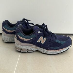 New Balance 2002R Navy/Purple
